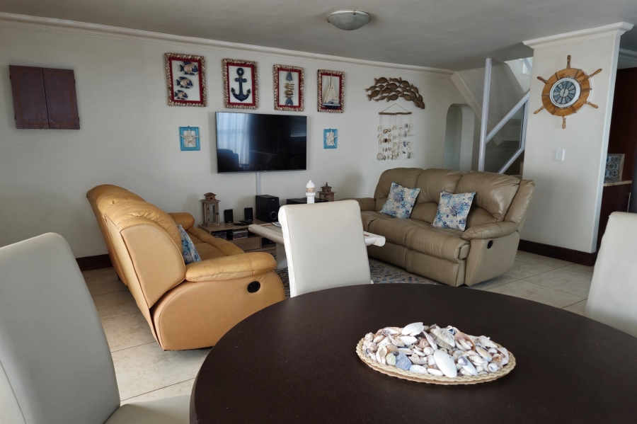 4 Bedroom Property for Sale in Sandy Point Western Cape